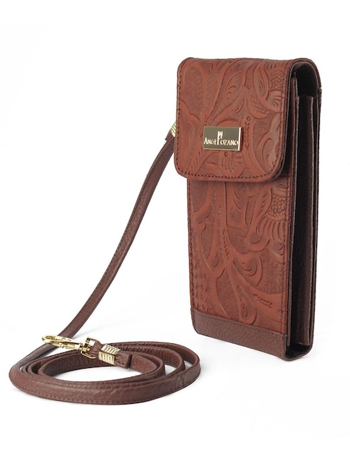 Bolsa crossbody Yuca piel porta celular con broche y grabado tipo cincelado
