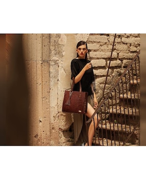 Bolsa tote AngeLozano Leonora piel broche texturizada