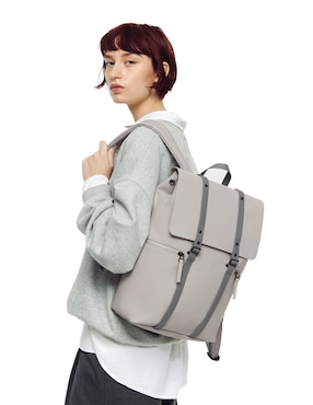 Mochila con portalaptop Gaston Luga Spläsh impermeable para mujer