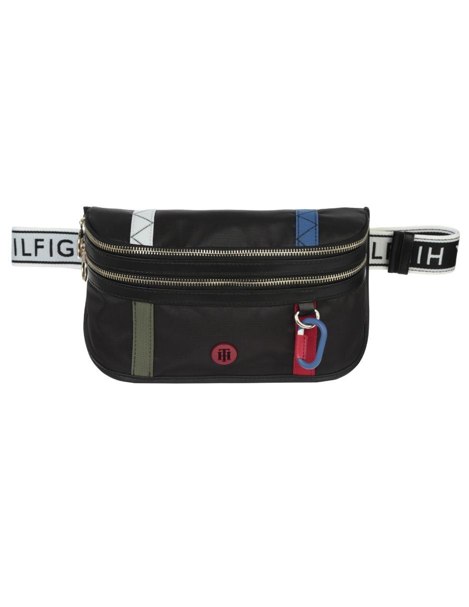 Cangurera lisa Tommy Hilfiger negra en Liverpool