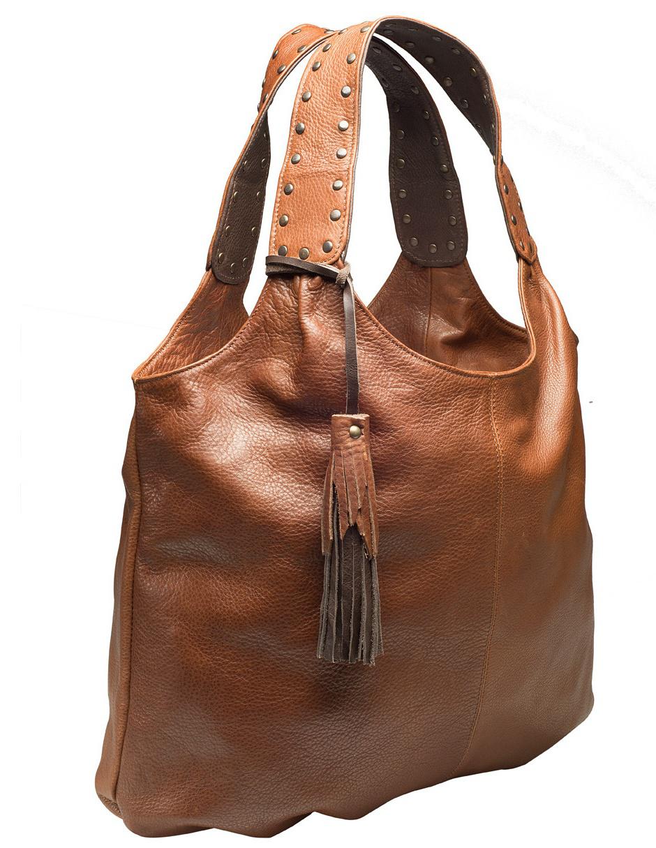 Bolsa hobo piel con pompón 3