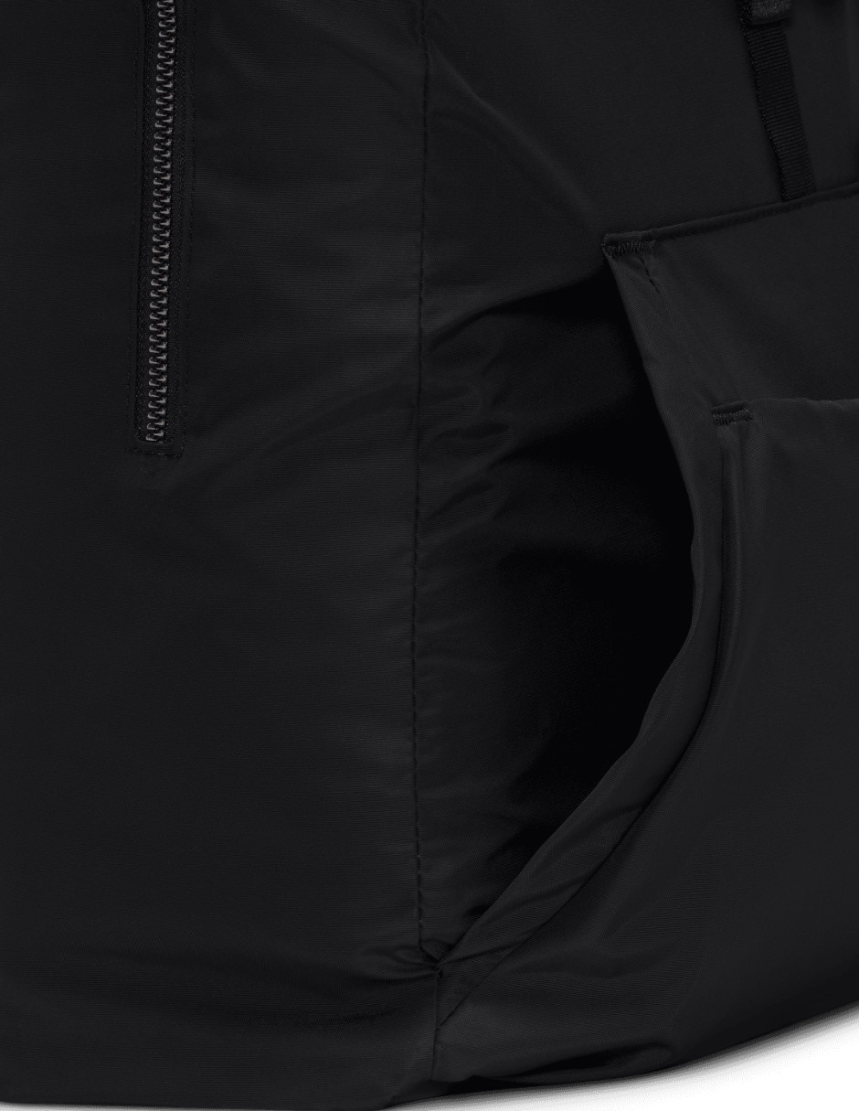 Mochila casual unisex 18