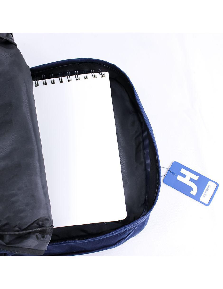 Mochila casual impermeable unisex 4