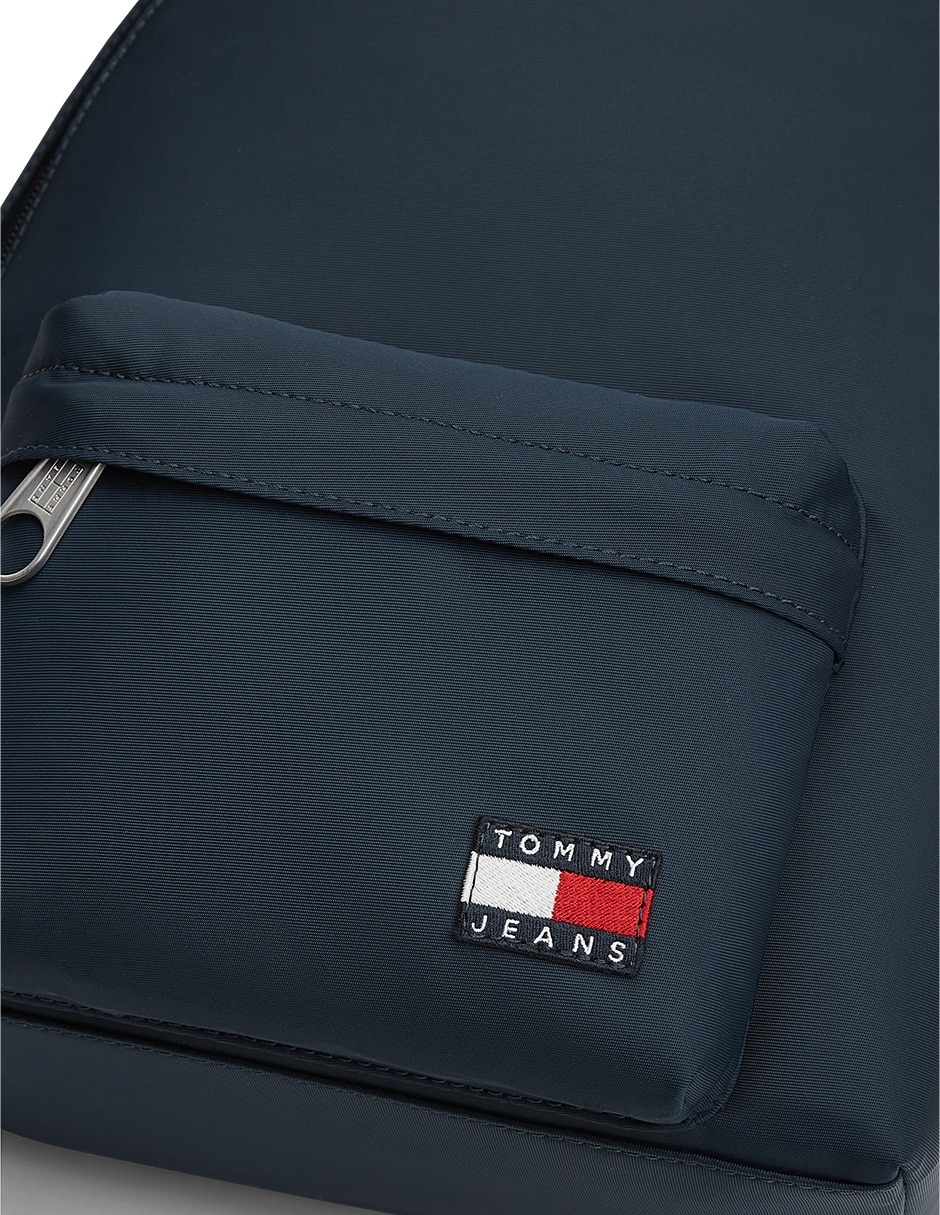 Mochila casual Tjw Ess Daily para mujer 3