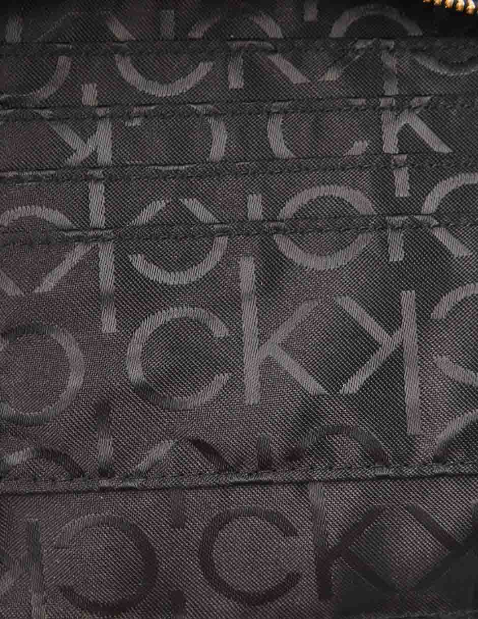 Bolsa wristlet para mujer 4