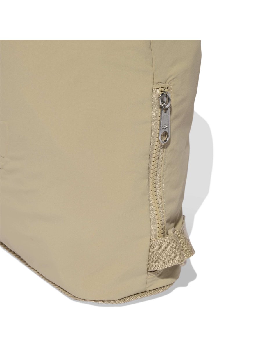 Mochila casual Premium Essentials unisex 2