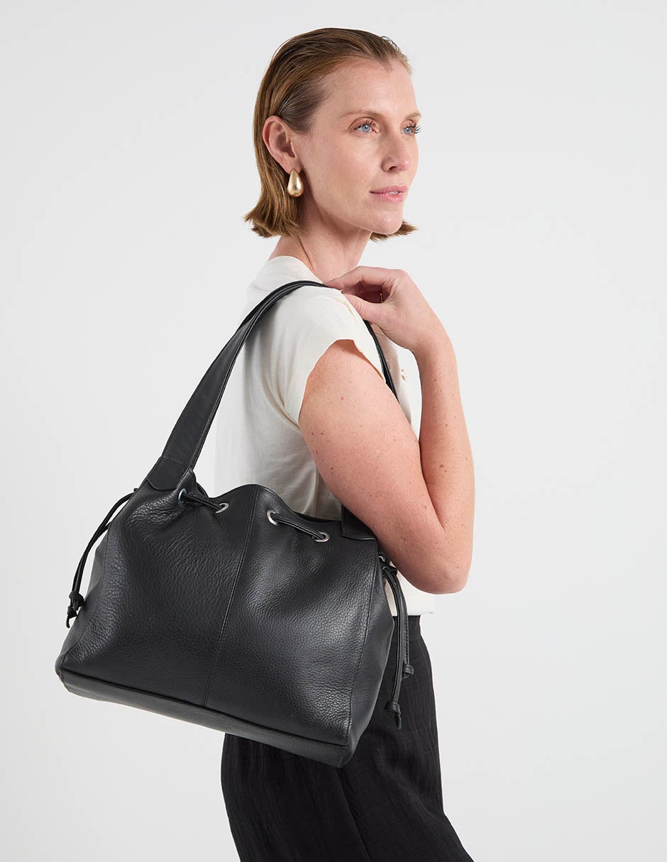 Bolsa hobo de piel para mujer 5
