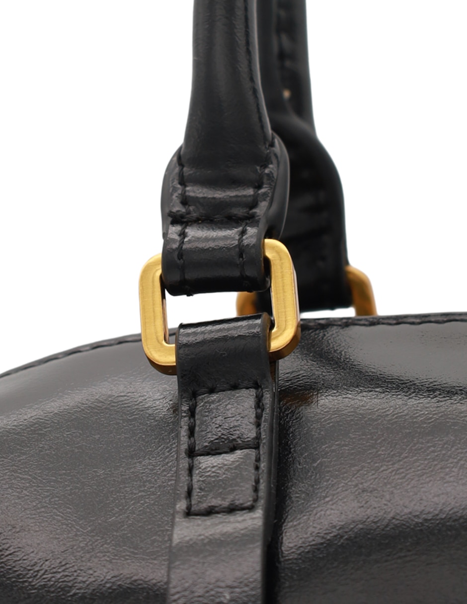 BOWLER CLOE, NEGRO