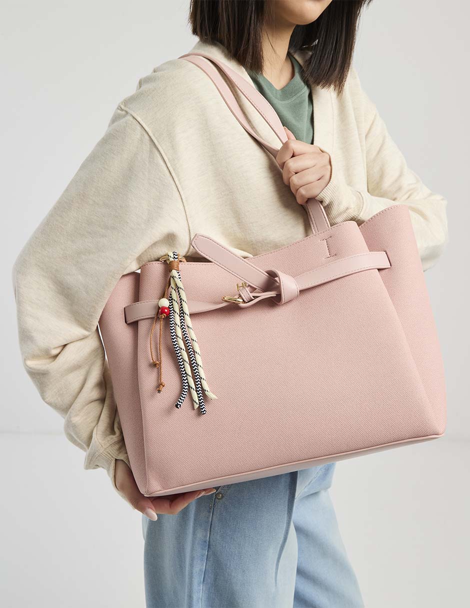 TOTE HUSER, ROSA
