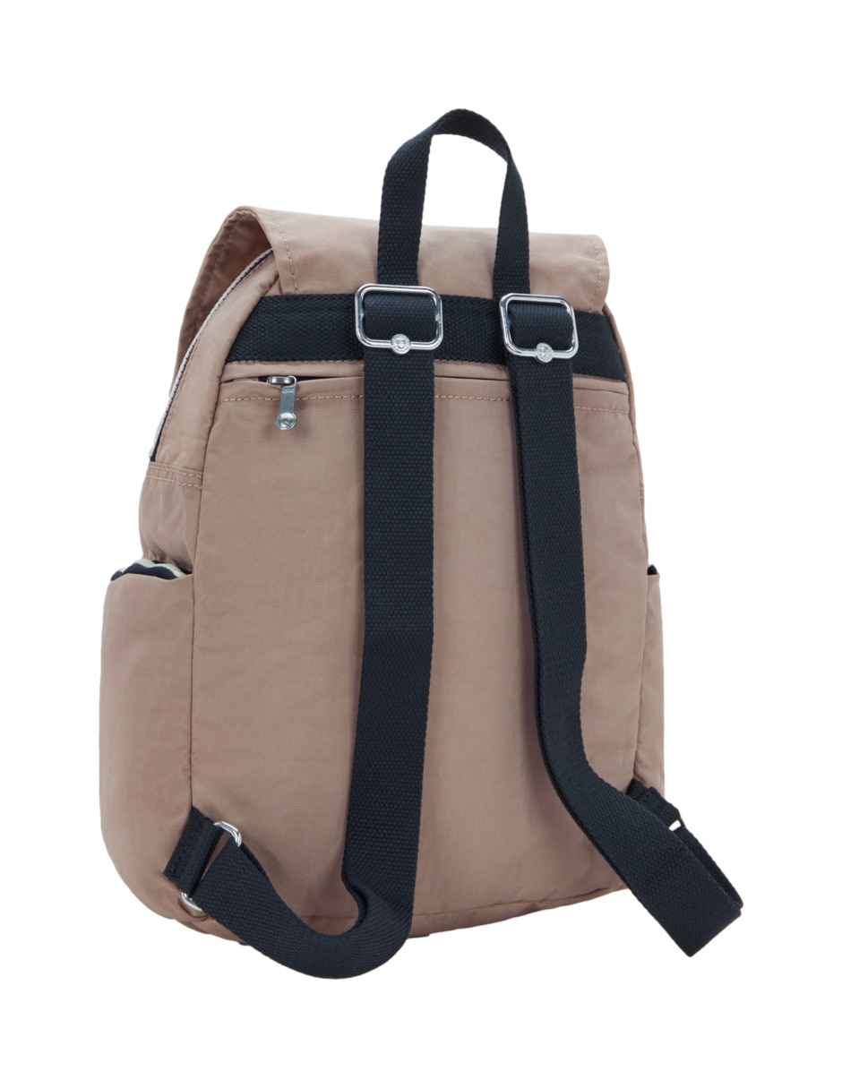 Mochila casual 6