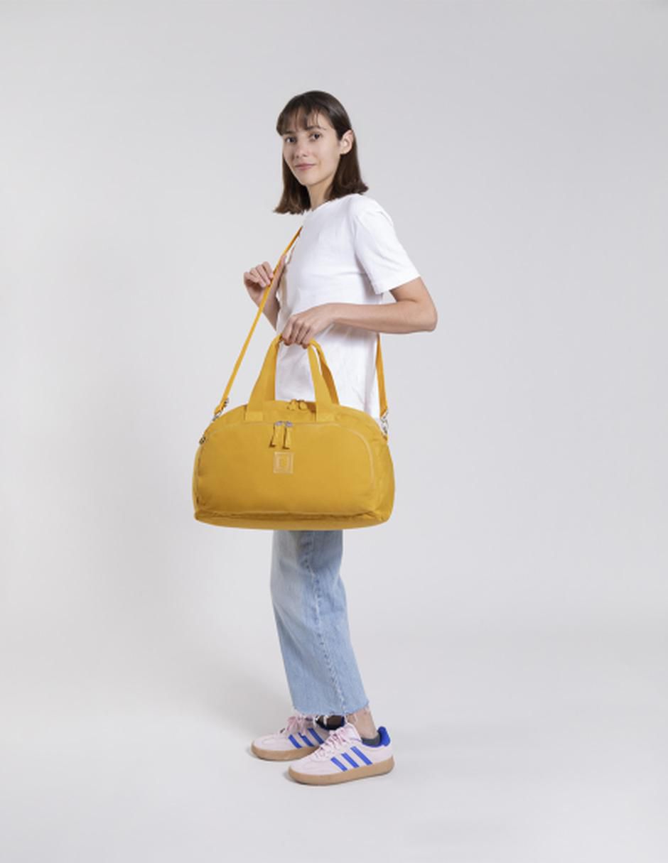 Maleta deportiva 1818 sin familia o coleccion